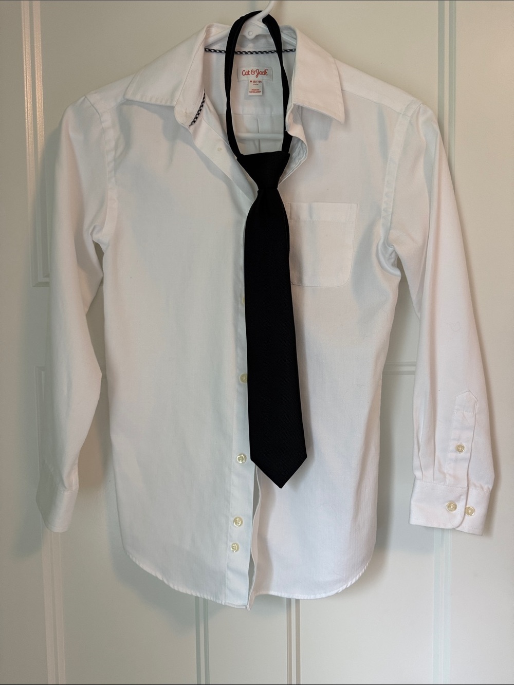 Cat & Jack White Button-Up Shirt with Black Tie